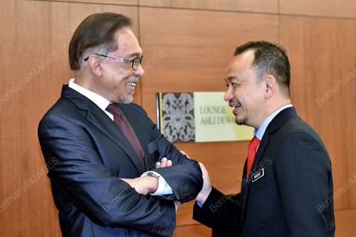 KL10_03122018_ANWAR_PARLIMEN