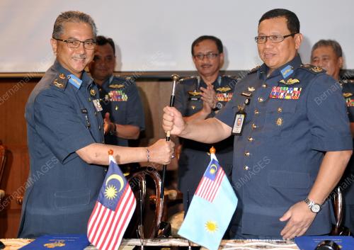 KL10_04012017_TUDM