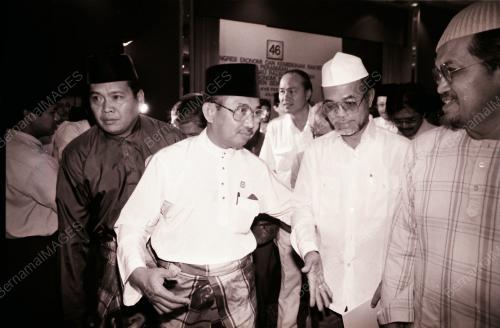 TENGKU RAZAKEIGH HAMZAH