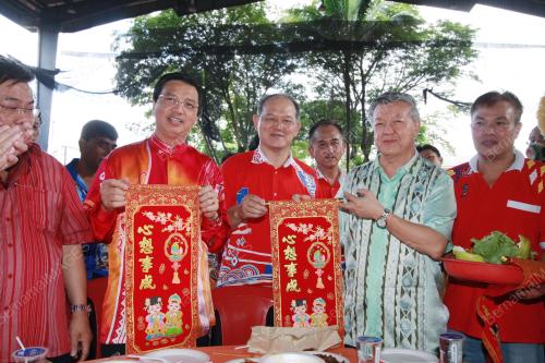 KL10_04022012_CHUA_SOI_LEK