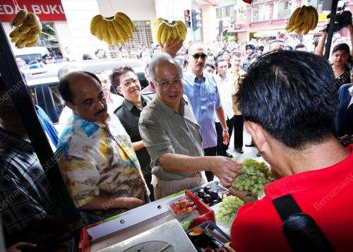 MOHD NAJIB TUN ABDUL RAZAK