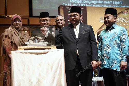 KL10_04042019_TILAWAH_BN201904035400