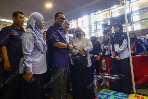 DATUK SERI MOHAMED KHALED NORDIN