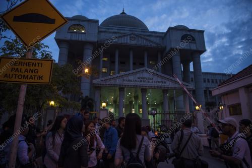 KL10_04072018_MAHKAMAH