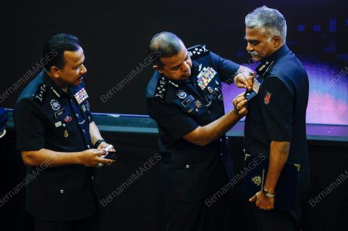 DATUK SERI AYOB KHAN MYDIN PITCHAY