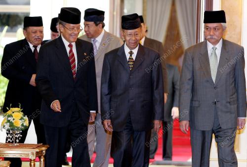 MESYUARAT MAJLIS RAJA-RAJA