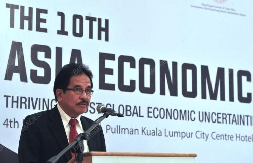 KL10_04122015_ASIAN_ECONOMIC