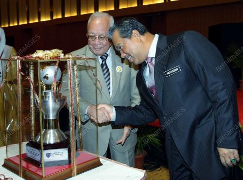MUHYIDDIN YASSIN