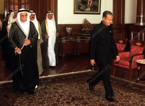 KL10_05022016_PM_n_ARAB