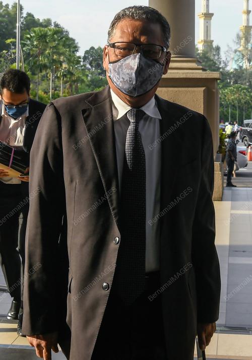 TAN SRI MOHAMED APANDI ALI