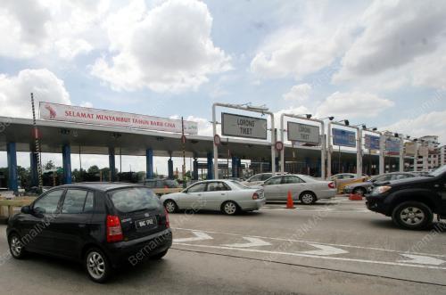 PLAZA TOL SESAK