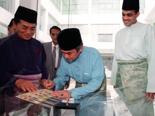 ABDULLAH AHMAD BADAWI