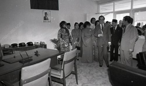 MAHATHIR MOHAMAD