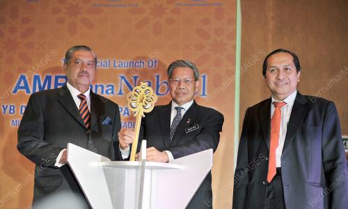 DATUK SERI MUSTAPA MOHAMED