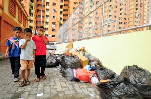 KL10_06082014_SAMPAH