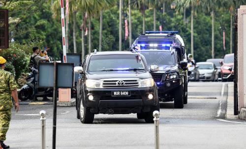 DATUK SERI NAJIB TUN RAZAK