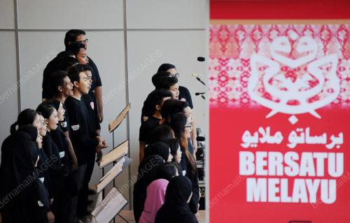 KL10_06122015_RAPTAI_UMNO