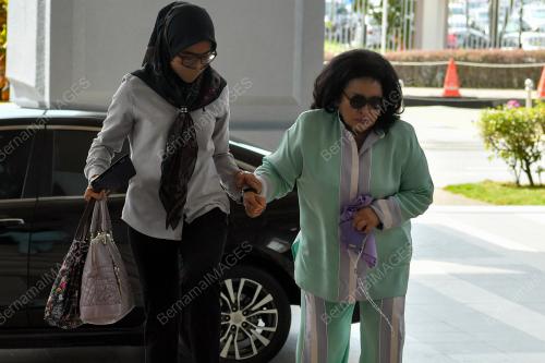 DATIN SERI ROSMAH MANSOR