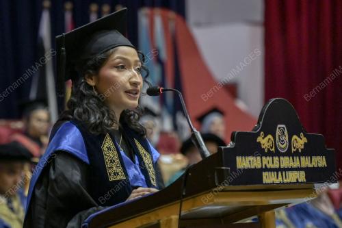 DATUK SERI MOHD KHALID ISMAIL