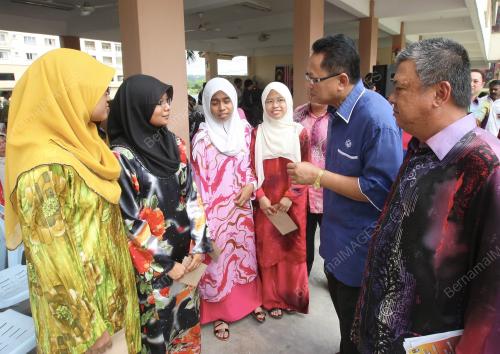 DR MOHD PUAD ZARKASHI