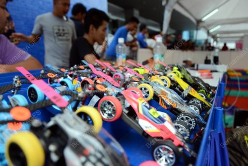 KL10_07032015_KARNIVAL