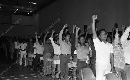 KL10_07042015_HIMPUN_PENYOKONG