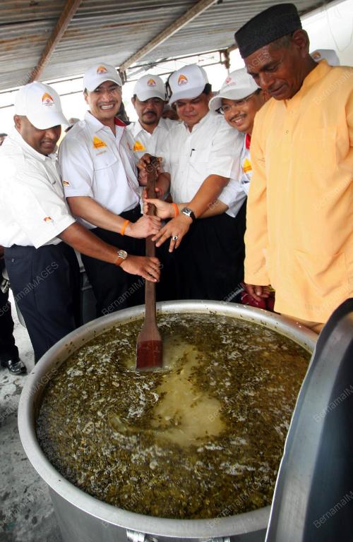 HISHAMMUDIN TUN HUSSEIN