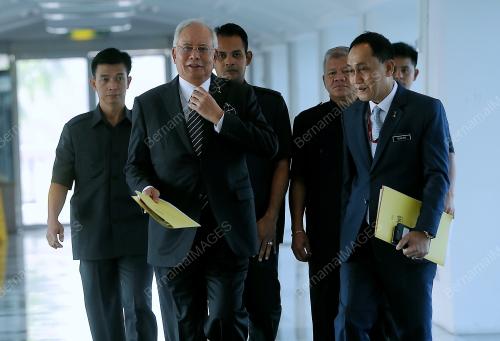 KL10_08032017_PM_PARLIMEN