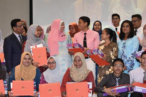 KL10_08042019_MRSM_BN201904055639