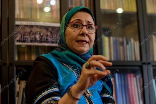 DR MANDANA BARKESHLI