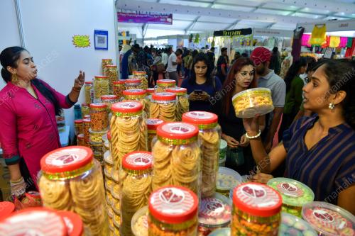 PERSIAPAN DEEPAVALI