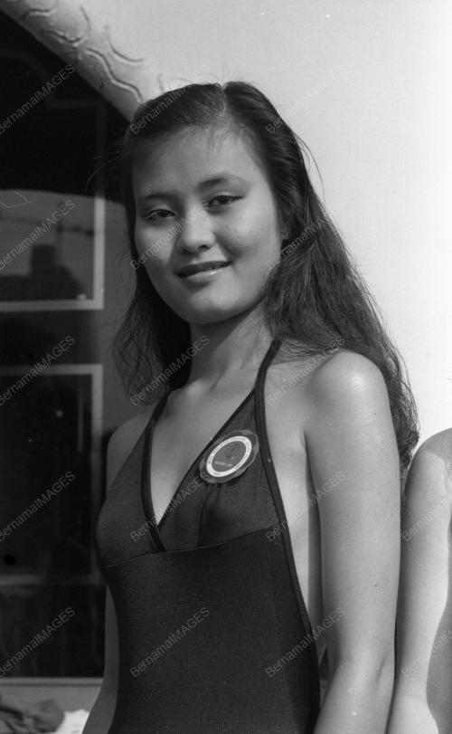KL10_09012015_KONTES_RATU_CANTIK