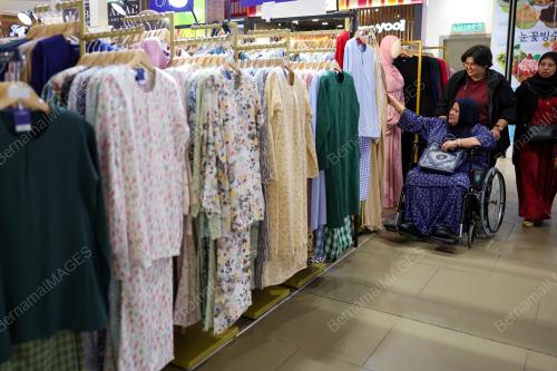 TINJAUAN PERSIAPAN HARI RAYA