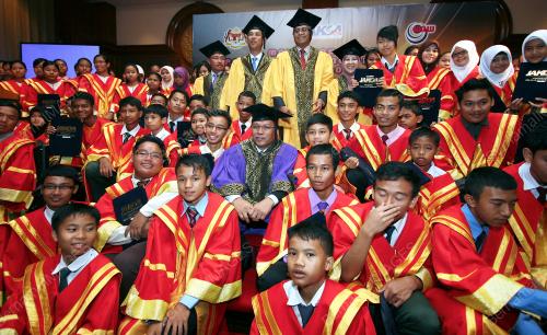 DATUK SERI MOHD SHAFIE APDAL