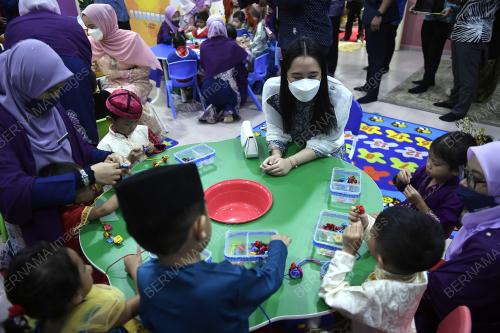 TENGKU PUTERI RAJA TENGKU JIHAN AZIZAH 'ATHIYATULLAH