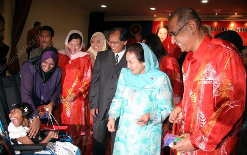 ROSMAH MANSOR