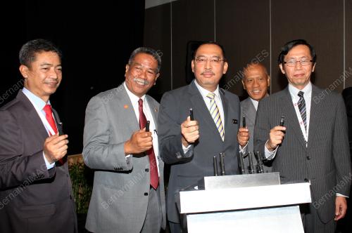 KL10_09092015_ASEAN