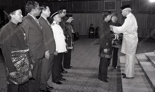 SULTAN AHMAD SHAH AL-MUSTAIN BILLAH
