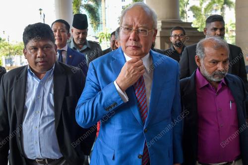 DATUK SERI NAJIB TUN RAZAK