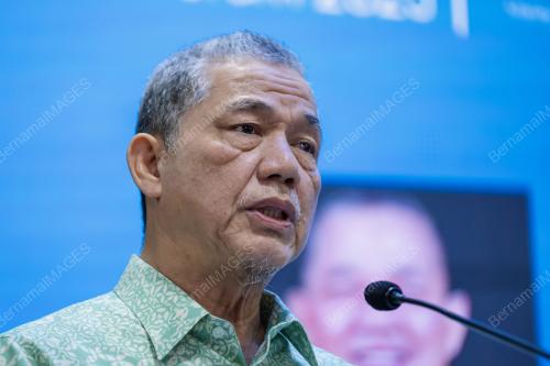 DATUK SERI FADILLAH YUSOF