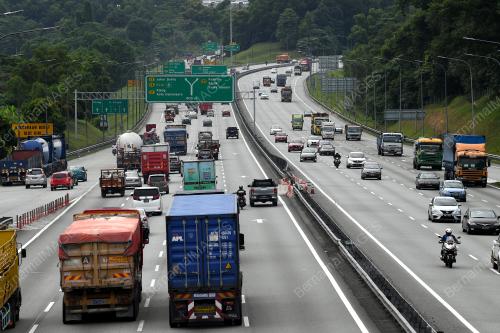 TINJAUAN ALIRAN TRAFIK