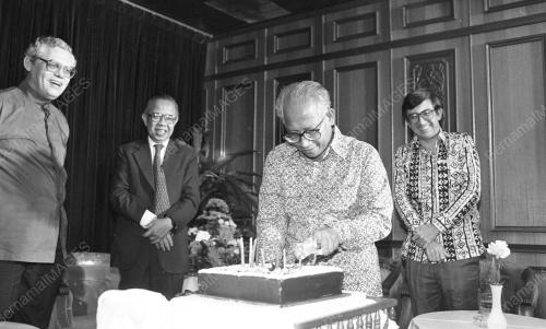 KL10_10102015_SALLEH_ABAS