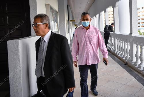 DATUK SERI AZLAN MAN