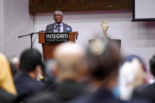KL10_10122018_SEMINAR_BN201812035386