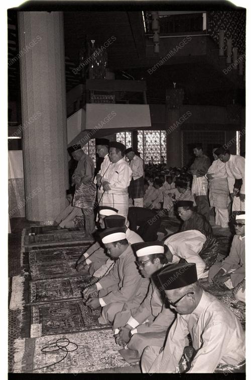 AGONG SEMBAHYANG JUMAAT DI MASJID NEGARA