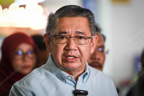 DATUK SERI SALAHUDDIN AYUB