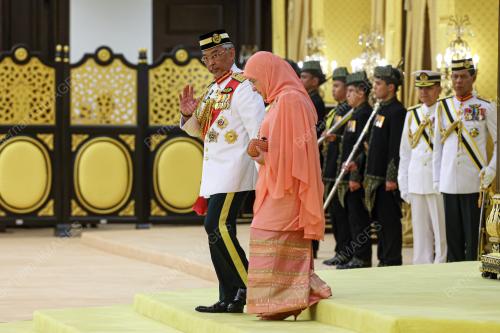 AL-SULTAN ABDULLAH RI'AYATUDDIN AL-MUSTAFA BILLAH SHAH