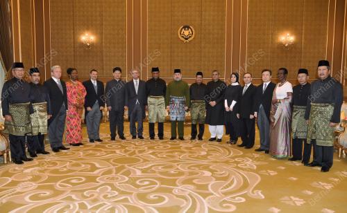 KL10_12022018_AGONG