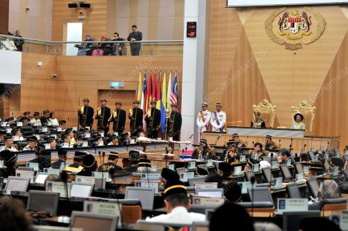 KL10_12032012_AGONG