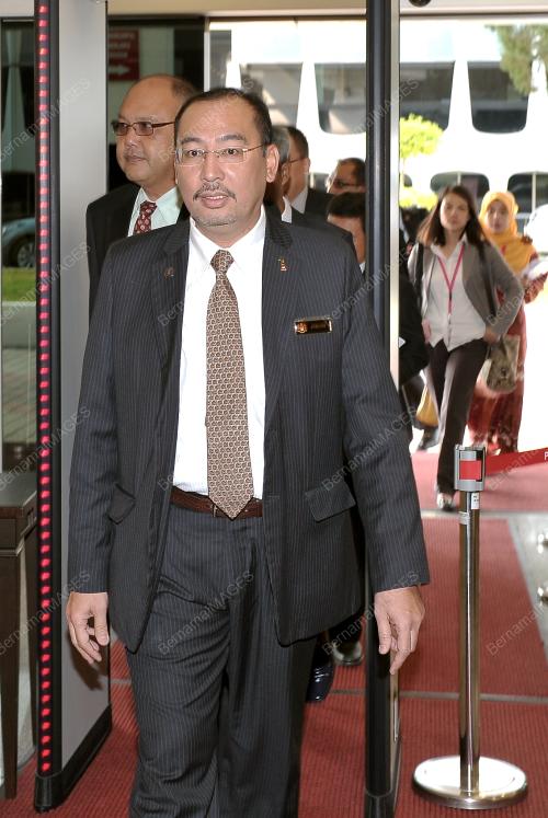 KL10_12032014_PARLIMEN